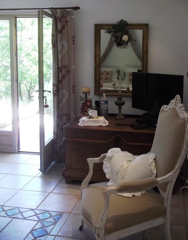 La Bastide Du Vallon Hostal Saumane-de-Vaucluse Habitación foto