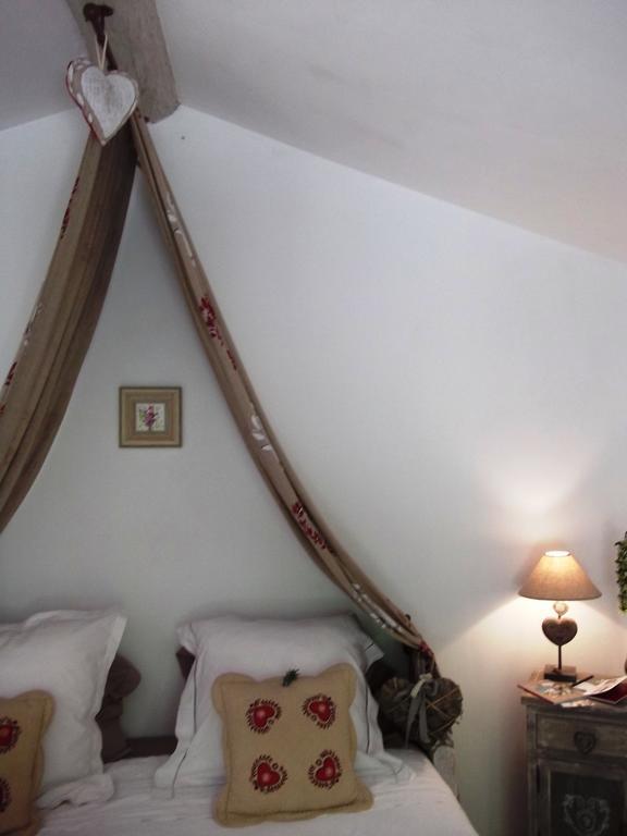 La Bastide Du Vallon Hostal Saumane-de-Vaucluse Habitación foto