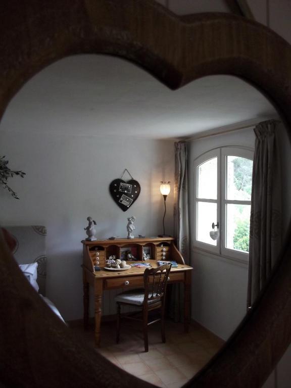 La Bastide Du Vallon Hostal Saumane-de-Vaucluse Habitación foto